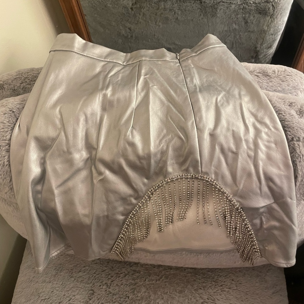 Elegant Silver Skirt with Fringe Detail